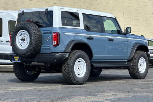 2025 Ford Bronco Heritage Edition