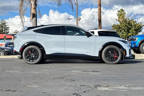 Glacier Gray Metallic TriCoat 2025 Ford Mustang Mach-E Premium