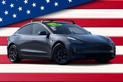 Deep Blue Metallic 2019 Tesla Model 3 Long Range