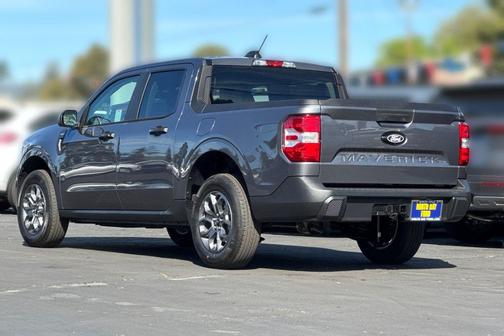 Carbonized Gray Metallic 2026 Ford Maverick XLT
