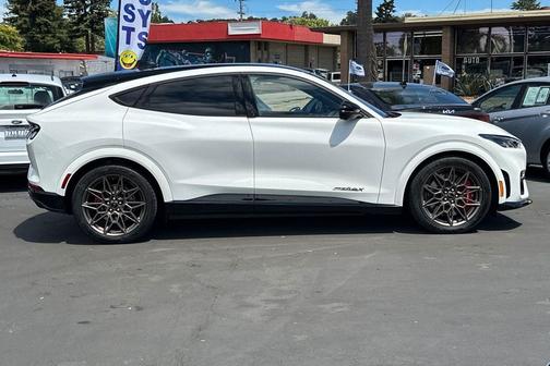 2025 Ford Mustang Mach-E GT