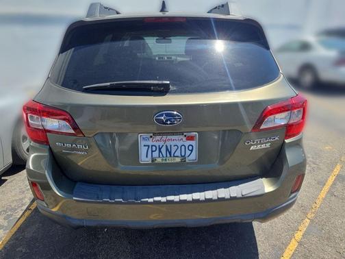 Wilderness Green Metallic 2016 Subaru Outback 2.5i Premium