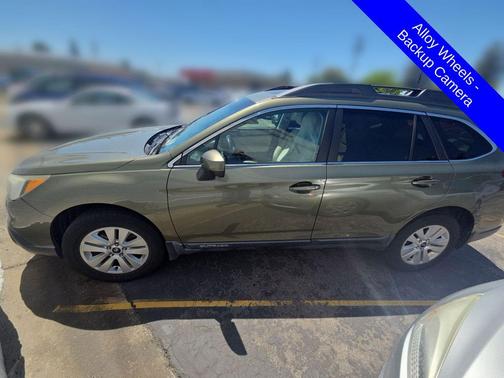 Wilderness Green Metallic 2016 Subaru Outback 2.5i Premium