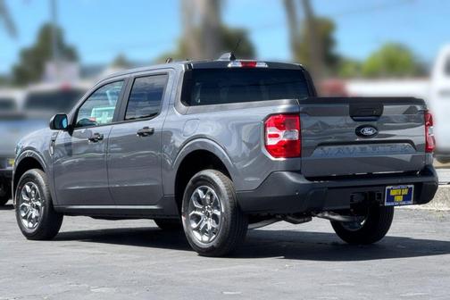 Carbonized Gray Metallic 2026 Ford Maverick XLT