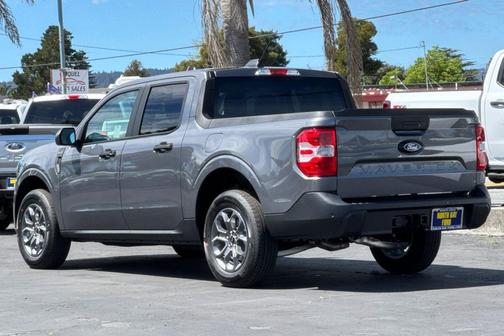 Carbonized Gray Metallic 2026 Ford Maverick XLT