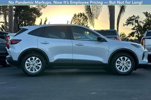 2025 Ford Escape Active