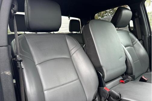 2022 RAM 2500 Tradesman Crew Cab 4x4 6'4' Box