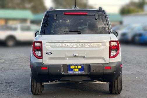 Space White Metallic 2026 Ford Bronco Sport Outer Banks