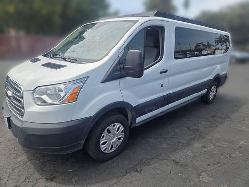 Oxford White 2019 Ford Transit-350 XLT