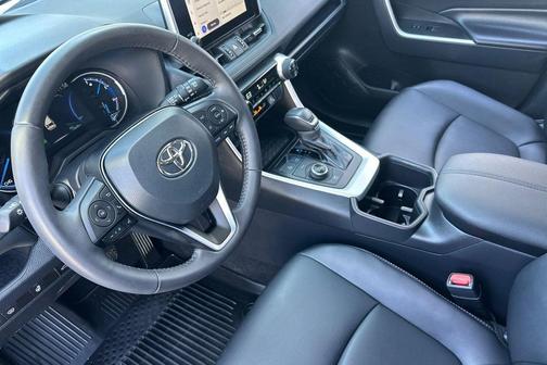 2024 Toyota RAV4 Hybrid XLE Premium