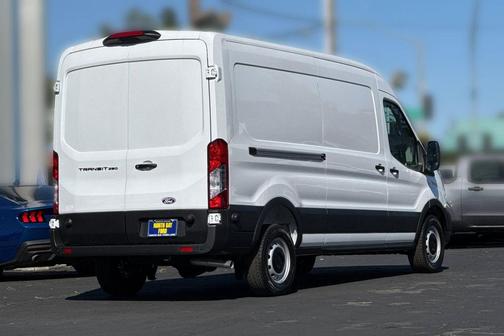 Oxford White 2026 Ford Transit-250 Base