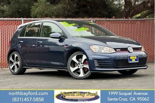 2015 Volkswagen Golf GTI 2.0T SE 4-Door