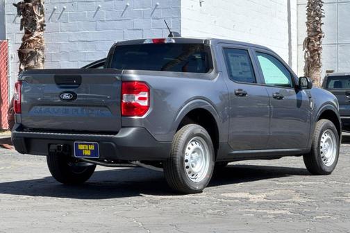 Carbonized Gray Metallic 2026 Ford Maverick XL