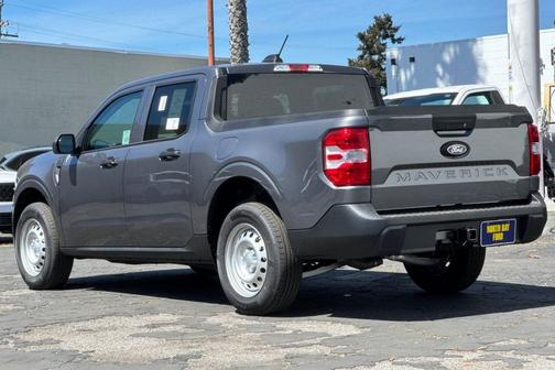 Carbonized Gray Metallic 2026 Ford Maverick XL
