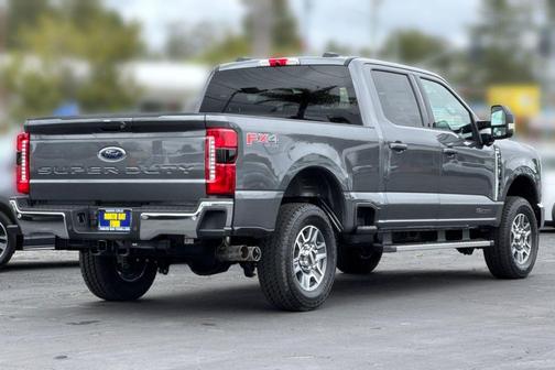 Carbonized Gray Metallic 2026 Ford F-250 Lariat