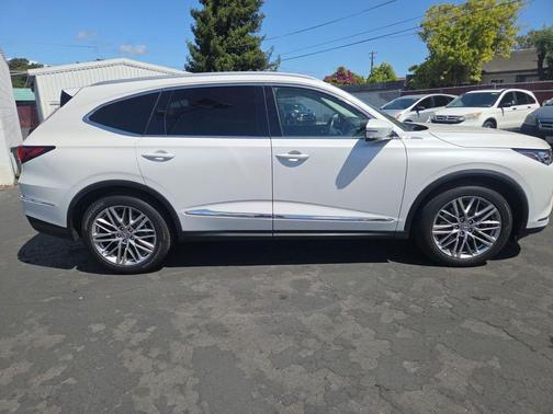 Platinum White Pearl 2023 Acura MDX Advance Package