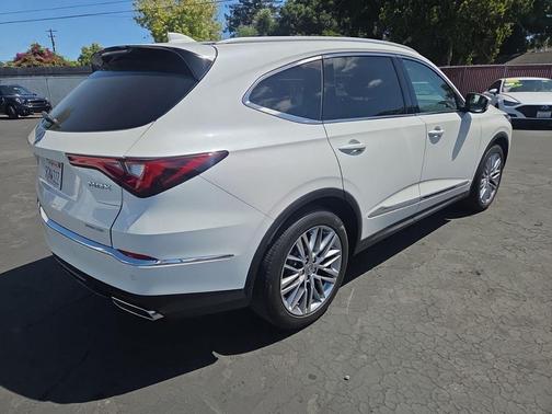 Platinum White Pearl 2023 Acura MDX Advance Package
