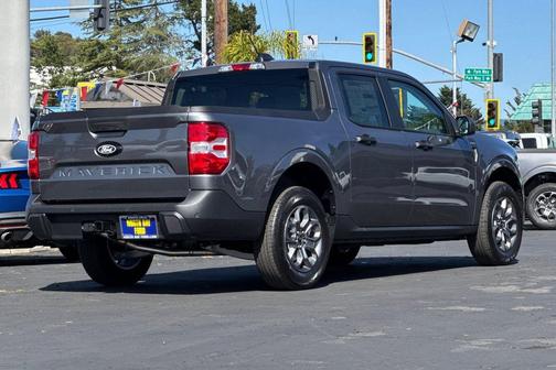 Carbonized Gray Metallic 2026 Ford Maverick XLT