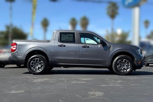 Carbonized Gray Metallic 2026 Ford Maverick XLT