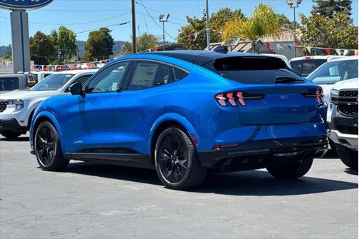 2025 Ford Mustang Mach-E GT