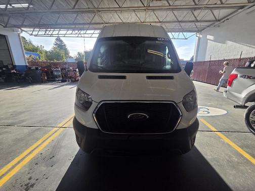 2022 Ford Transit-350 Base