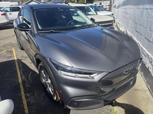 2023 Ford Mustang Mach-E Select