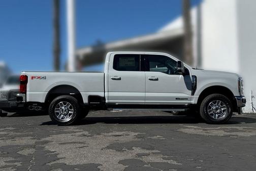 Avalanche 2026 Ford F-250 Lariat