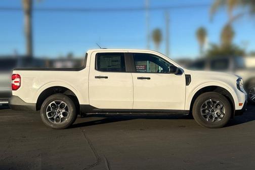 Oxford White 2026 Ford Maverick XLT