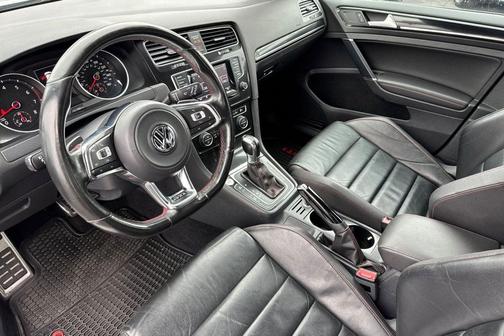 2015 Volkswagen Golf GTI 2.0T Autobahn 4-Door