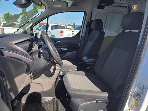 2022 Ford Transit Connect XLT
