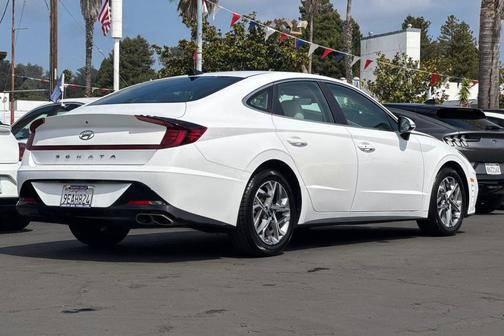 2023 Hyundai SONATA SEL