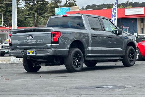 2025 Ford F-150 Lightning XLT