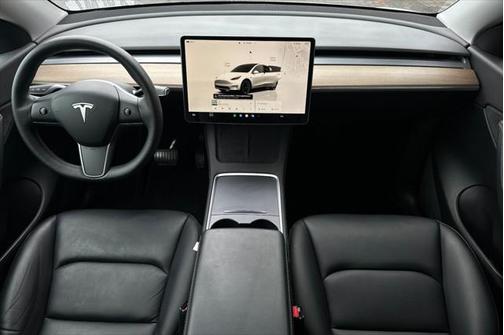 2022 Tesla Model Y Long Range Dual Motor All-Wheel Drive