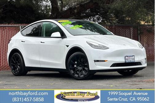 2022 Tesla Model Y Long Range Dual Motor All-Wheel Drive