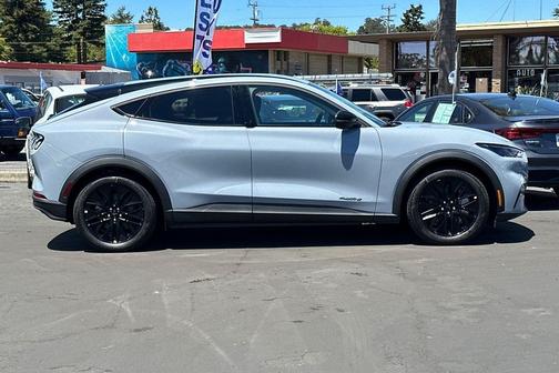 2025 Ford Mustang Mach-E Select