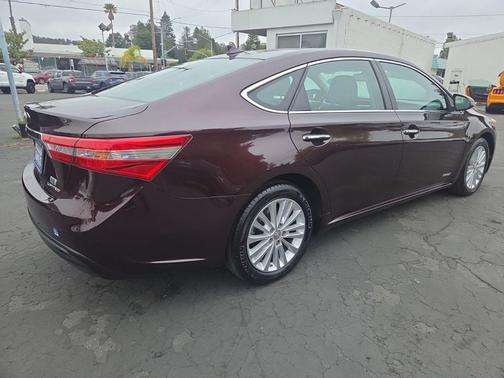 Sizzling Crimson Mica 2013 Toyota Avalon Hybrid Limited