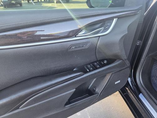 2017 Cadillac XTS Luxury