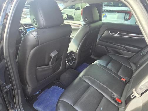 2017 Cadillac XTS Luxury