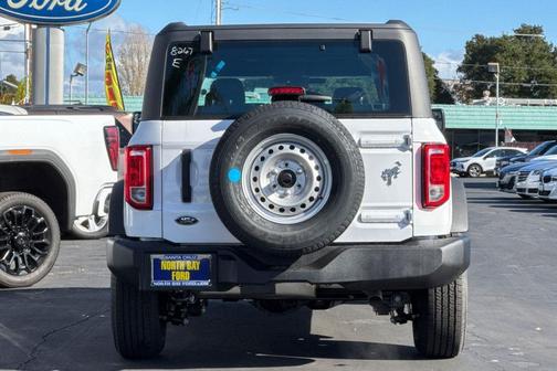 2025 Ford Bronco Base