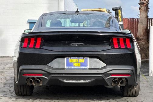 2026 Ford Mustang GT Premium