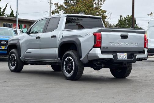 2024 Toyota Tacoma TRD Off Road