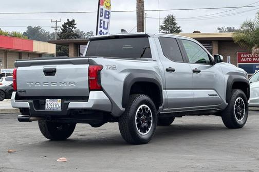 2024 Toyota Tacoma TRD Off Road