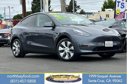 2023 Tesla Model Y RWD