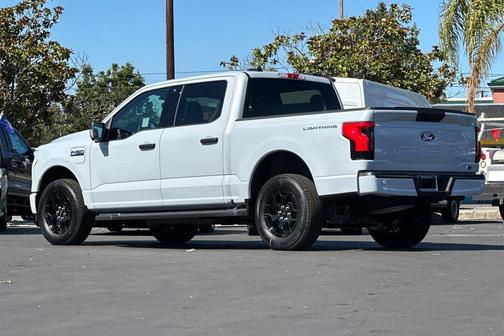 2025 Ford F-150 Lightning XLT
