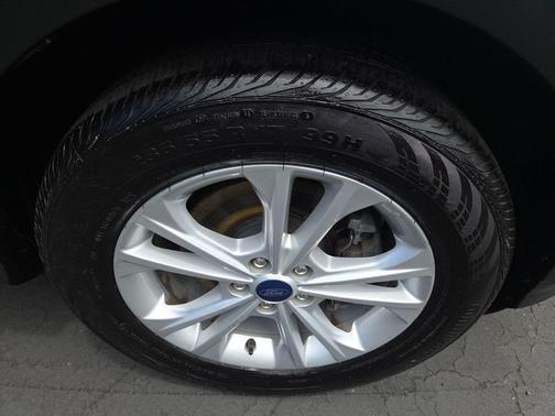 Magnetic Metallic 2018 Ford Escape SEL