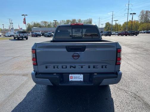 2022 Nissan Frontier PRO-4X