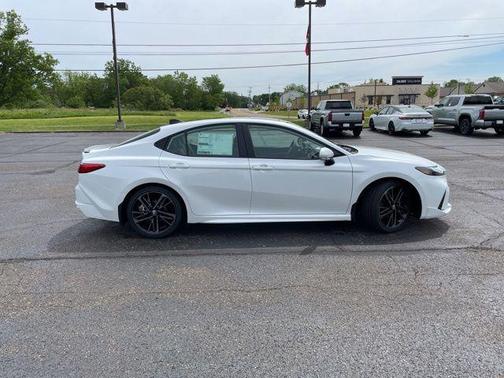 Wind Chill Prl 2026 Toyota Camry XSE