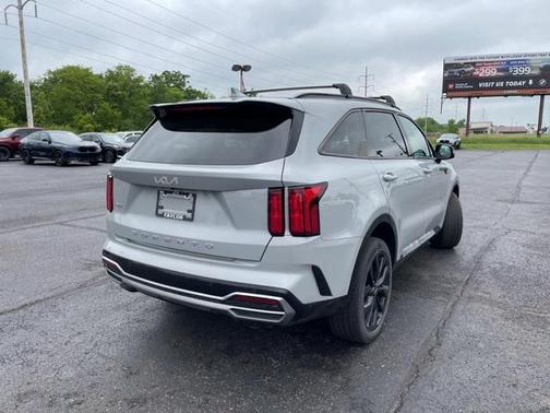 2022 Kia Sorento SX