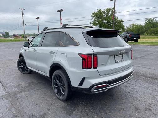 2022 Kia Sorento SX