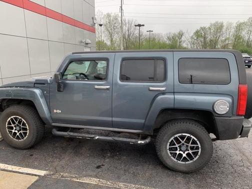 2006 Hummer H3 Base